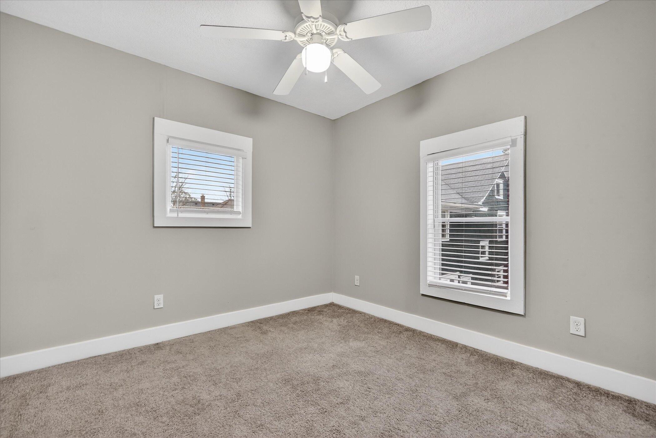 406 Garfield Street Jackson, MI 49203 - Photo 19 of 27 20-406-Garfield-St-Jackson-MI-49203-Wind