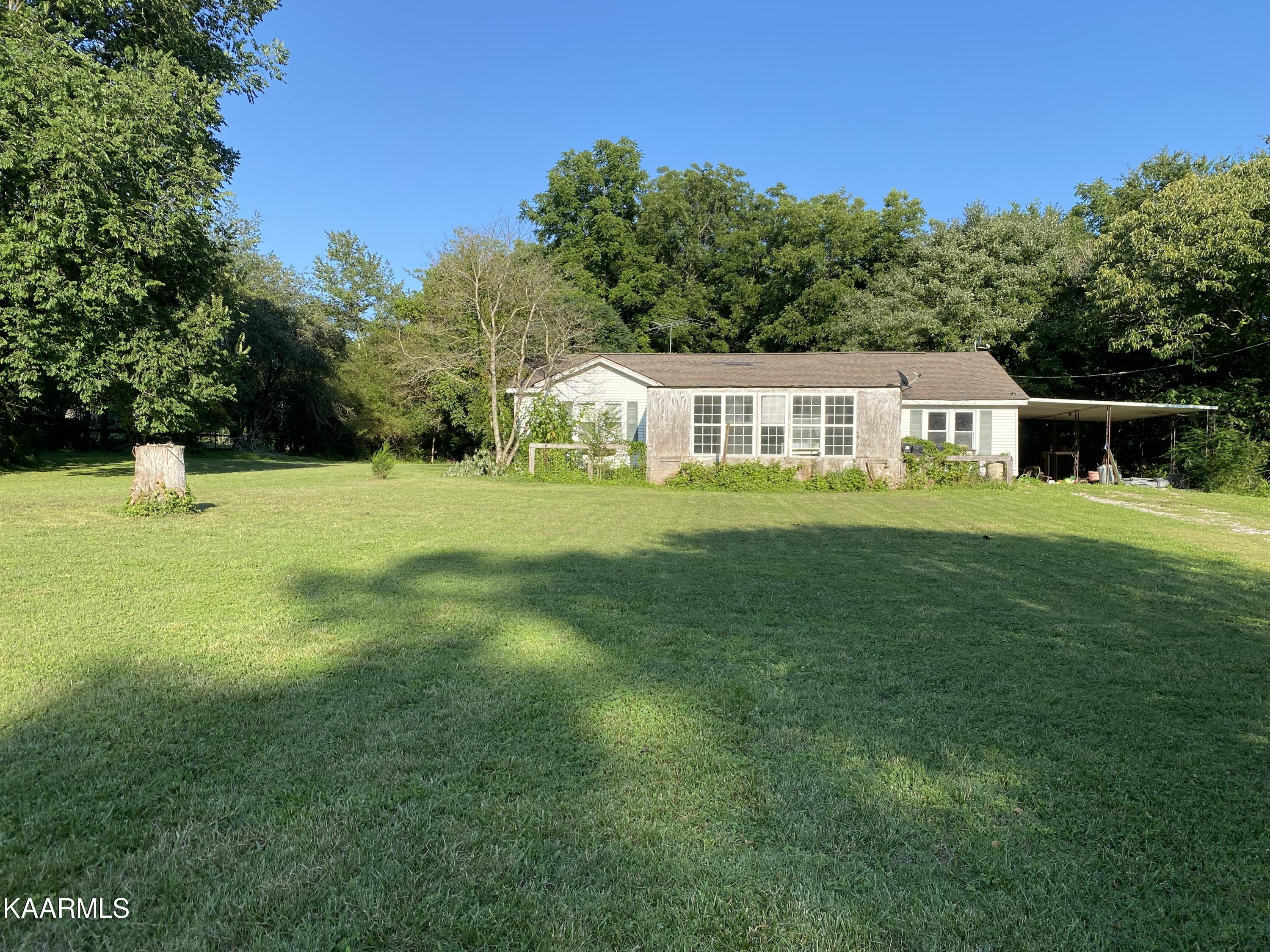 407 New Midway Road Kingston, TN 37763 - Photo 1 of 6 Front