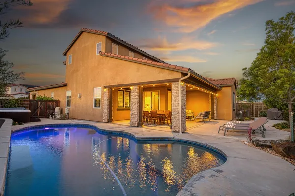 $775,000 | 912 Vineyard Court, Madera, CA 93636