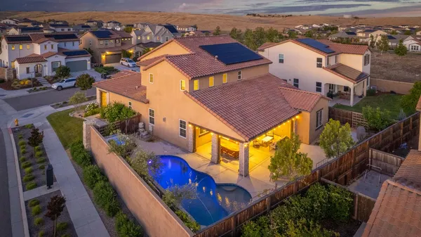 $775,000 | 912 Vineyard Court, Madera, CA 93636