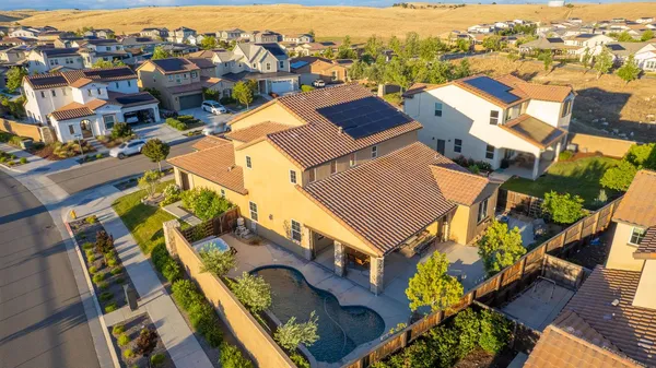 $775,000 | 912 Vineyard Court, Madera, CA 93636