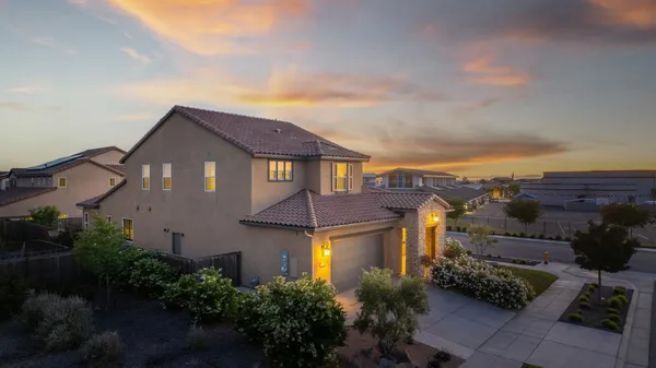 $775,000 | 912 Vineyard Court, Madera, CA 93636
