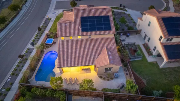 $775,000 | 912 Vineyard Court, Madera, CA 93636
