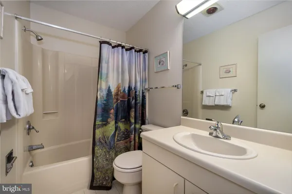 $385,000 | 14 Winding Way, Unit 18B, McHenry, MD 21541