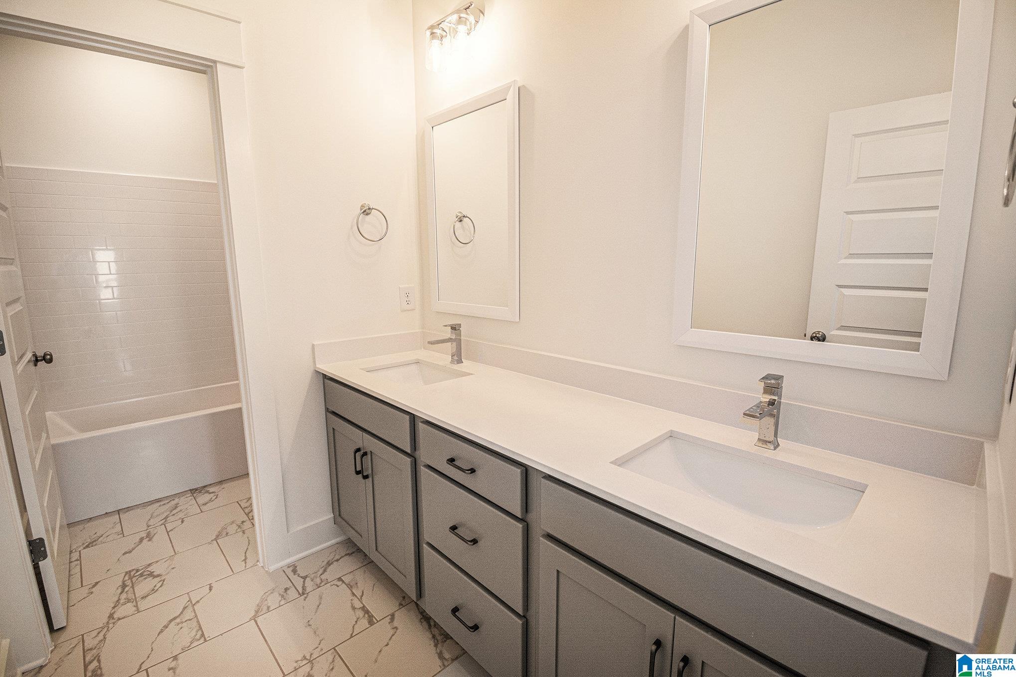 316 Huntley Ridge Bend Pelham, AL 35124 - Photo 33 of 39 Gallery Image 33