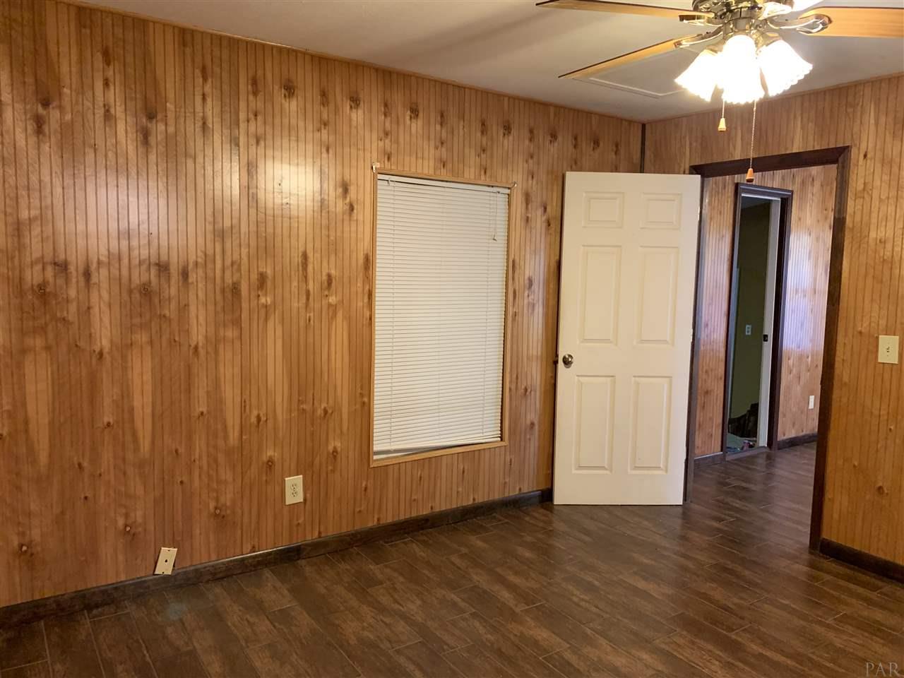 9182 Pleasant Home Road Holt, FL 32564 - Photo 12 of 20 Gallery Image 12