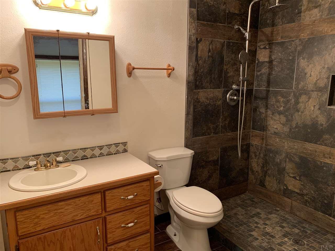 9182 Pleasant Home Road Holt, FL 32564 - Photo 14 of 20 Gallery Image 14