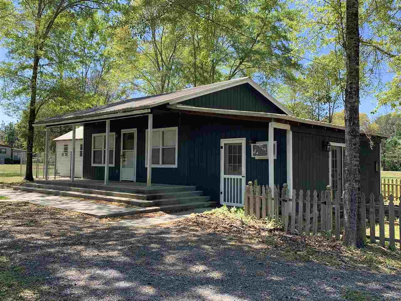9182 Pleasant Home Road Holt, FL 32564 - Photo 3 of 20 Gallery Image 3
