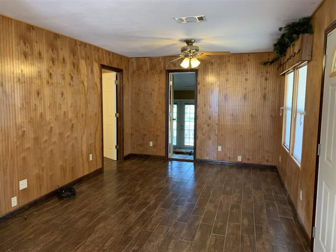 9182 Pleasant Home Road Holt, FL 32564 - Photo 9 of 20 Gallery Image 9
