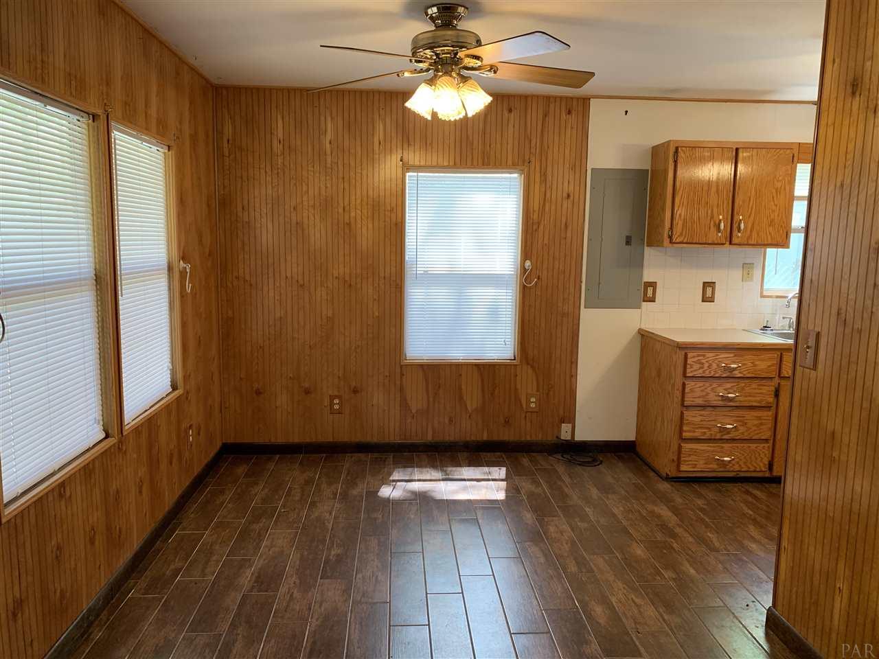 9182 Pleasant Home Road Holt, FL 32564 - Photo 10 of 20 Gallery Image 10