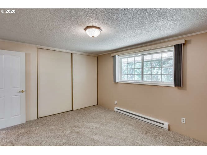 16983 Southeast Royer Road Damascus, OR 97089 - Photo 12 of 25