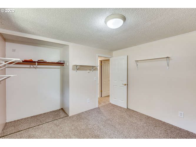 16983 Southeast Royer Road Damascus, OR 97089 - Photo 16 of 25