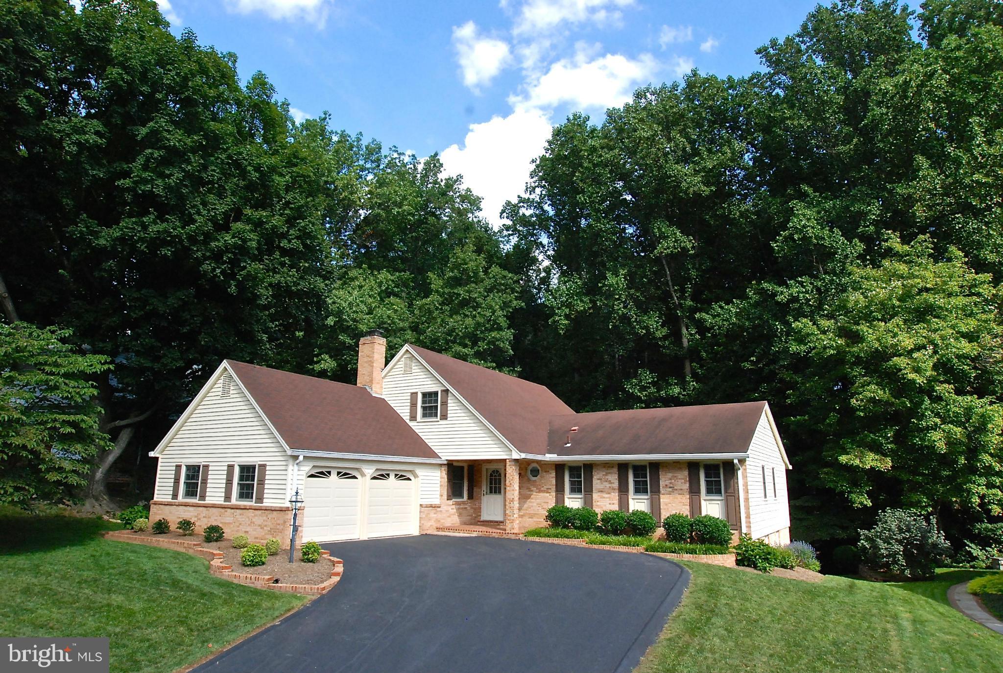 6107 Lorcom Court Springfield, VA 22152 - Photo 1 of 5 Exterior (Front)