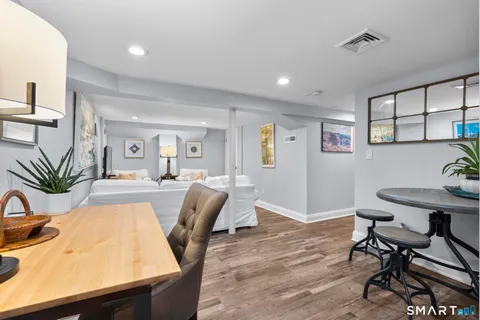 $2,300 | 111 Judd Street, Fairfield, CT 06824