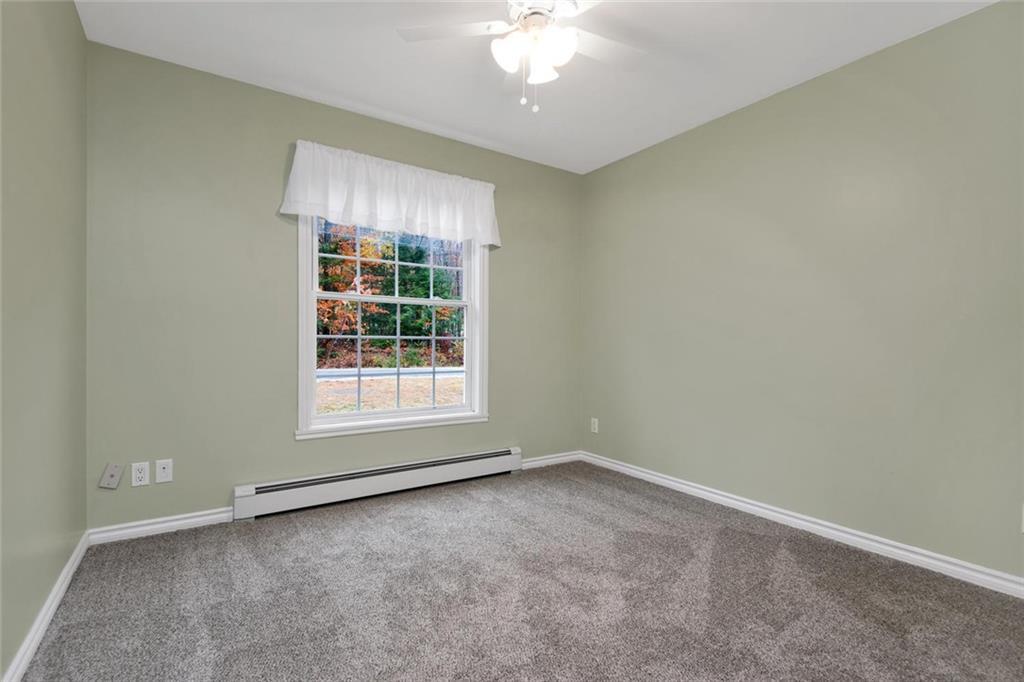 401 Death Valley Road Minot, ME 04258 - Photo 5 of 30 Photo