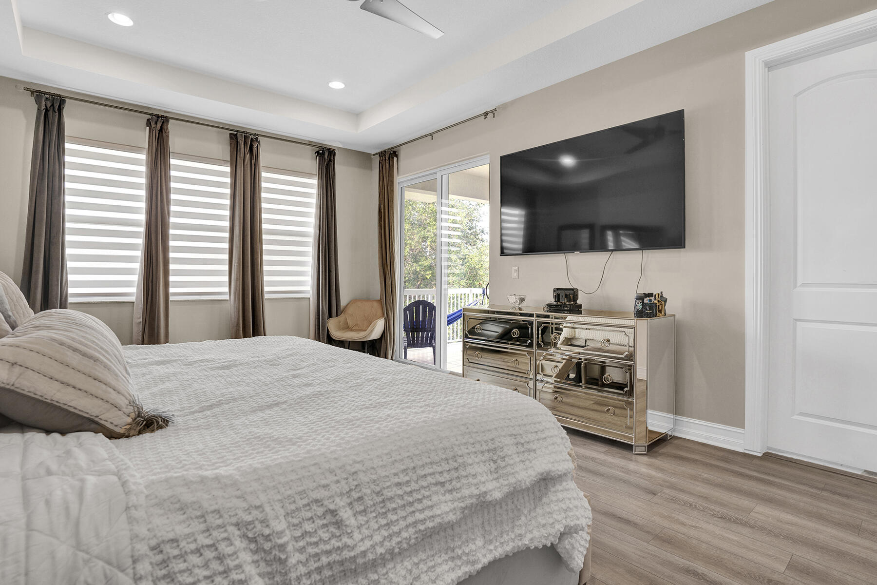 100 Northwest 69th Circle, Unit 22 Boca Raton, FL 33487 - Photo 8 of 29 Master Bedroom