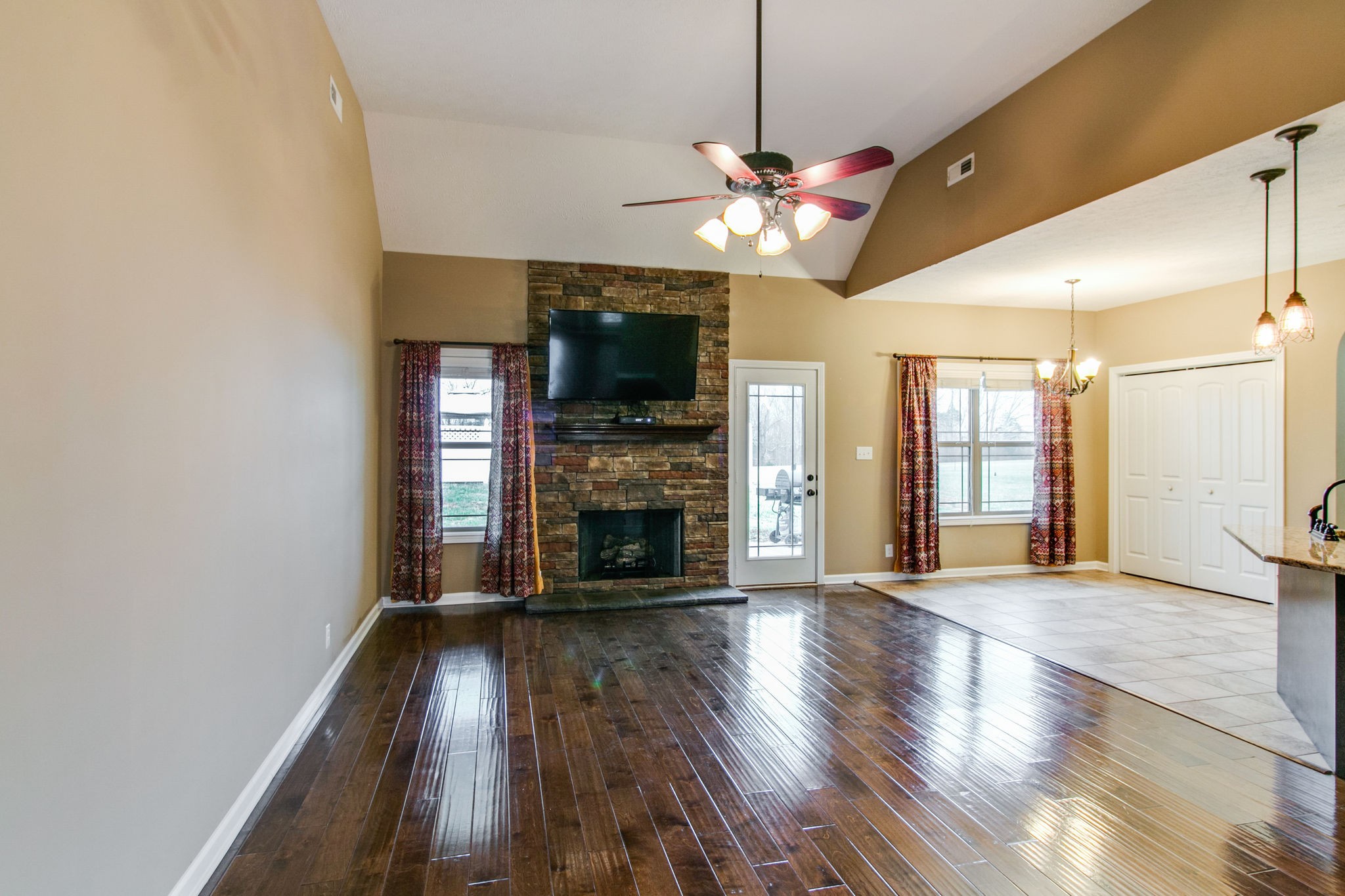 1513 Chapel Ridge Road Clarksville, TN 37040 - Photo 6 of 40 Gallery Image 6