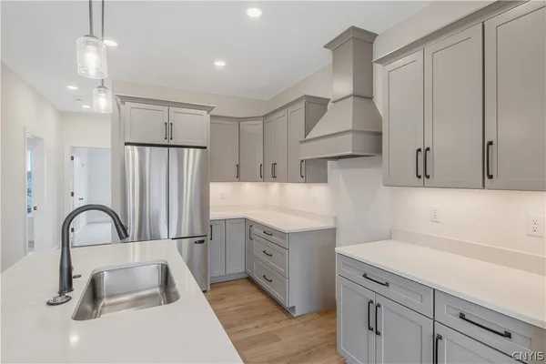 $430,900 | 1963 North Ridge Drive, Central Square, NY 13036