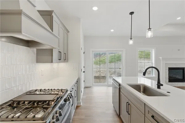 $430,900 | 1963 North Ridge Drive, Central Square, NY 13036