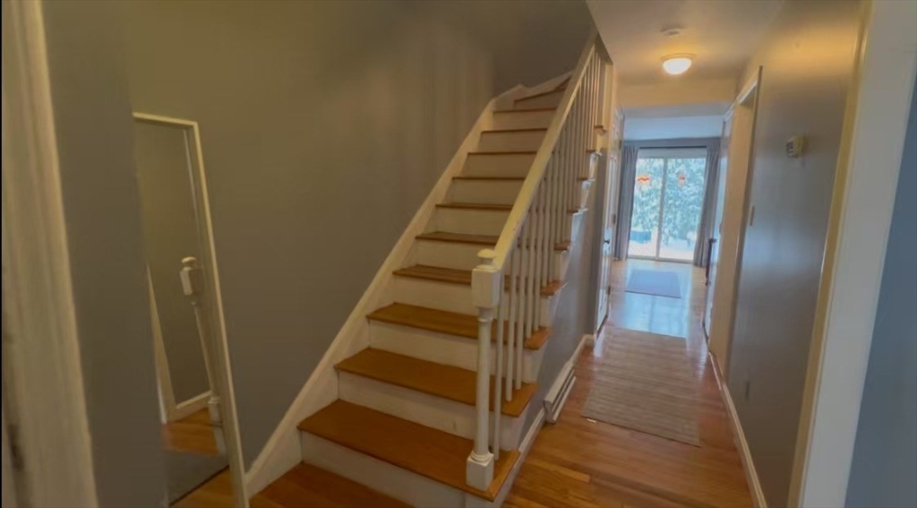 68 Jericho Road, Unit 68 Weston, MA 02493 - Photo 3 of 8