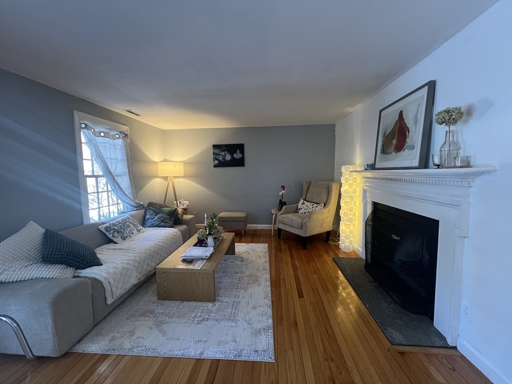 68 Jericho Road, Unit 68 Weston, MA 02493 - Photo 8 of 8