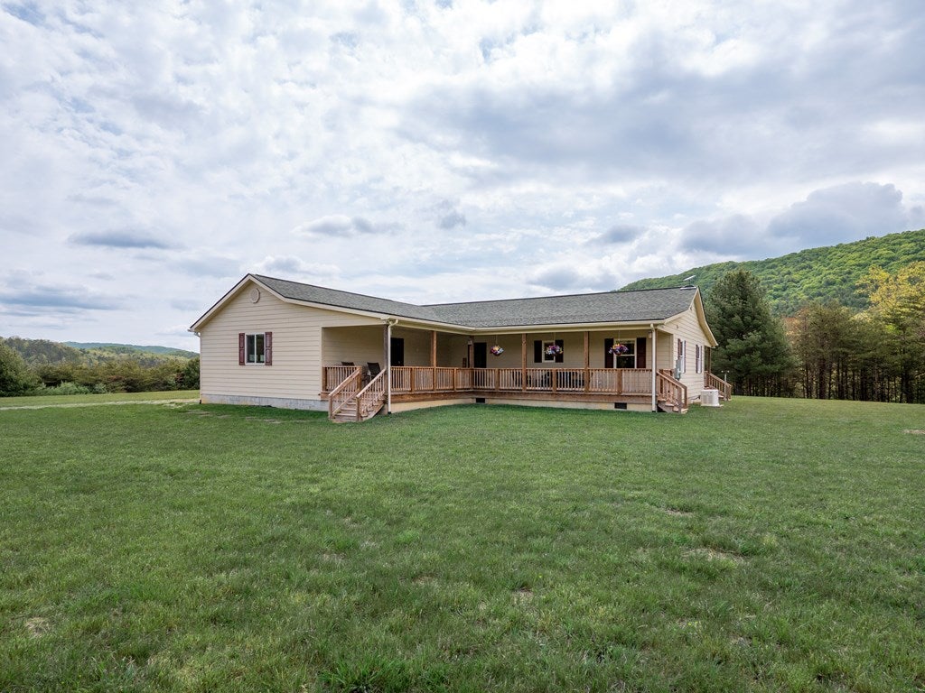 1610 Price Ridge Road Bland, VA 24315 - Photo 3 of 46 Gallery Image 3