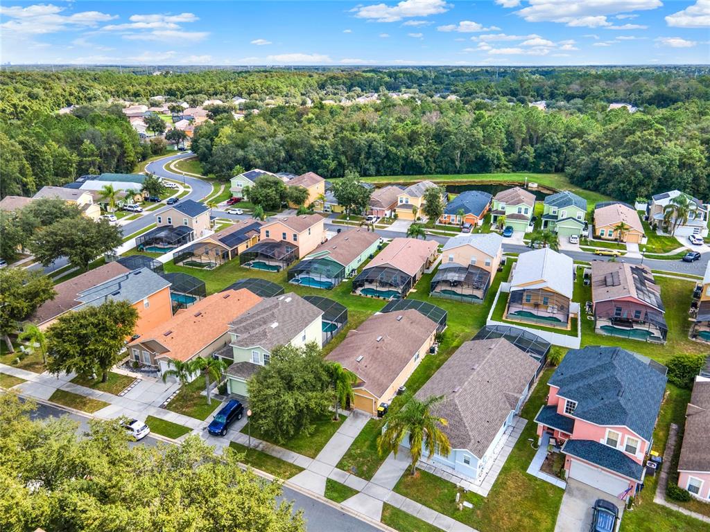 188 Ridgemont Court Davenport, FL 33896 - Photo 37 of 38 a view of a city