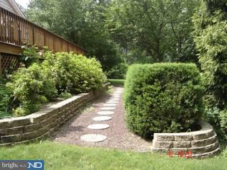 25 Twinbrook Road Perkasie, PA 18944 - Photo 2 of 6