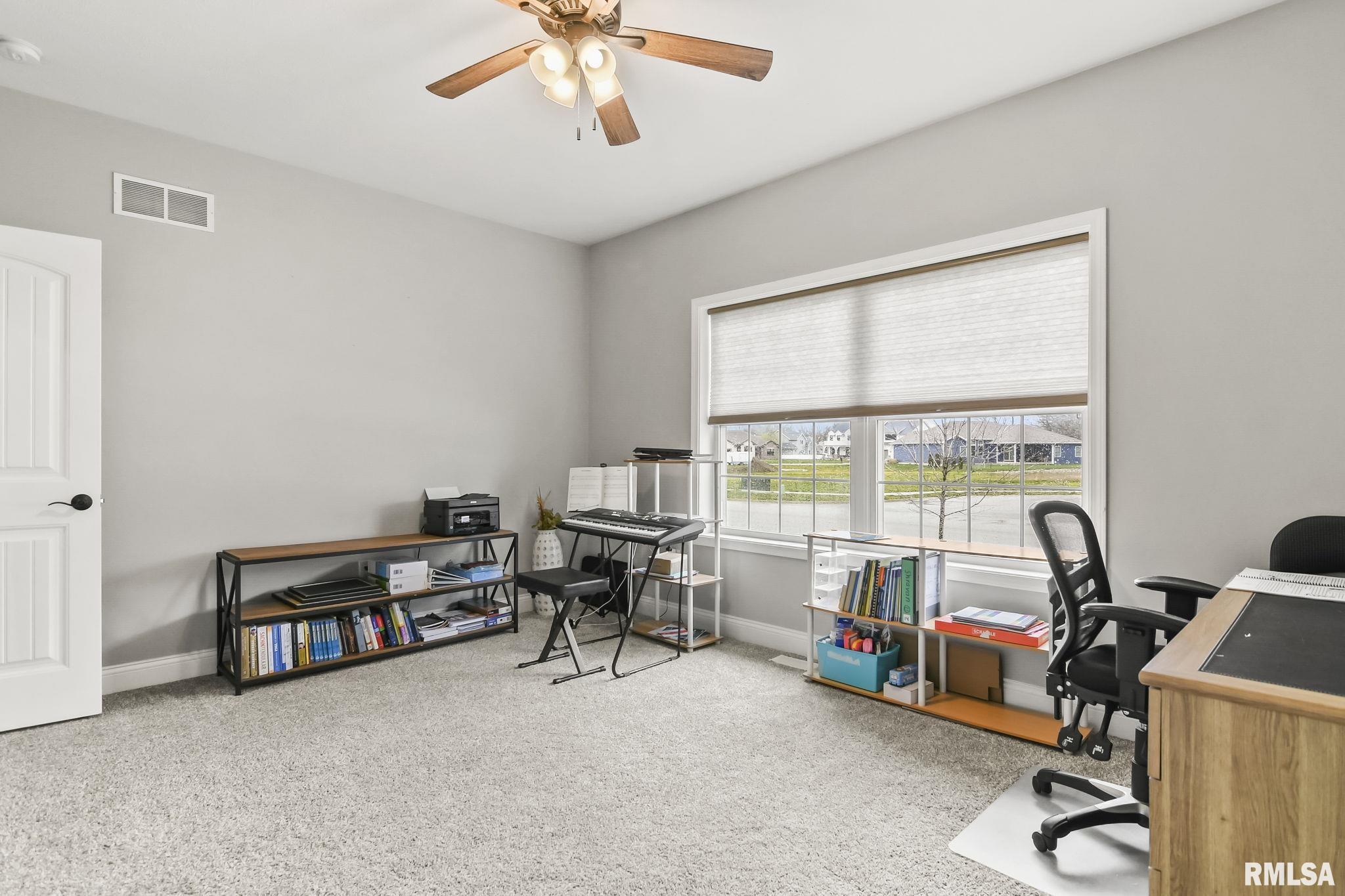 1900 Bent Creek Road Springfield, IL 62711 - Photo 25 of 42