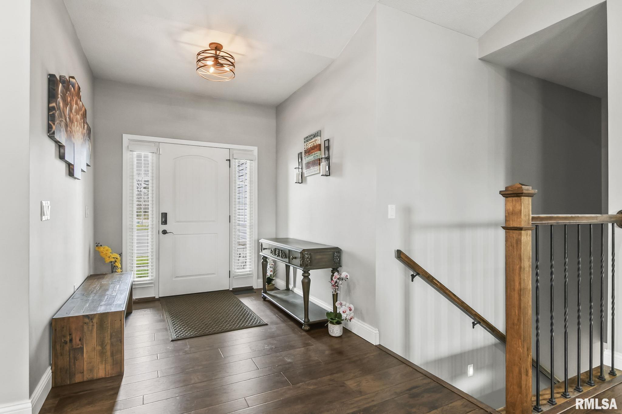 1900 Bent Creek Road Springfield, IL 62711 - Photo 4 of 42