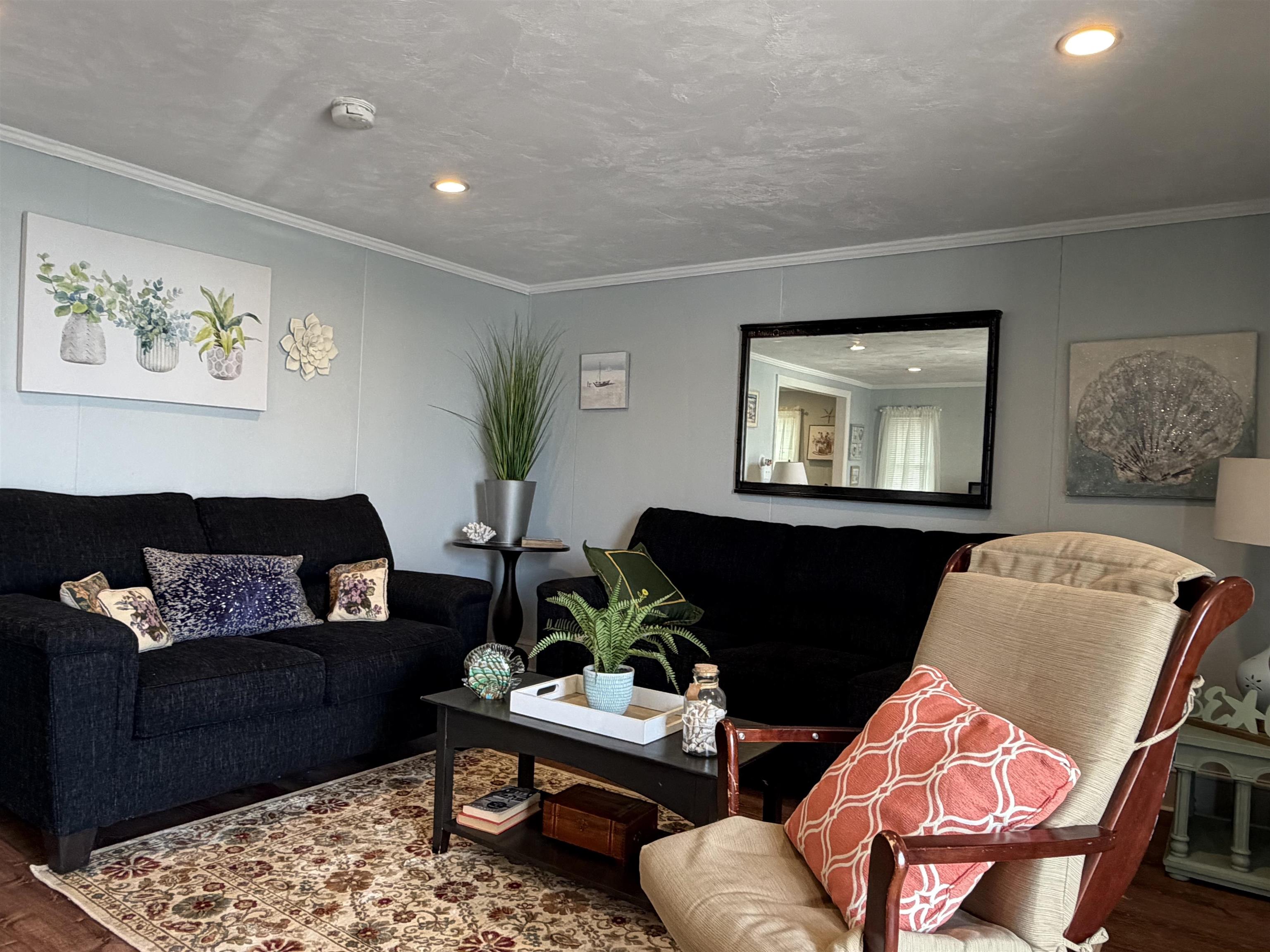 24 Campton Street Hampton, NH 03842 - Photo 7 of 19 Gallery Image 7