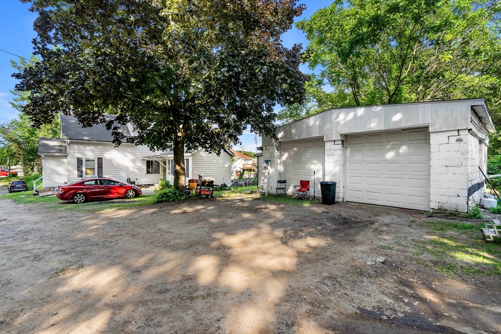 3-7 Stidsen Way Worcester, MA 01604 - Photo 6 of 36