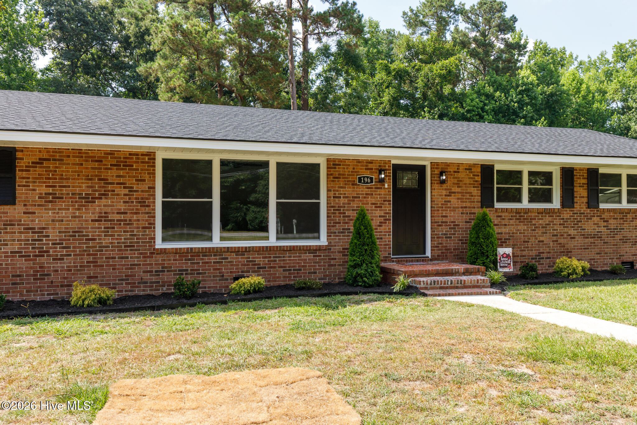 196 Country Club Road Whiteville, NC 28472 - Photo 2 of 27