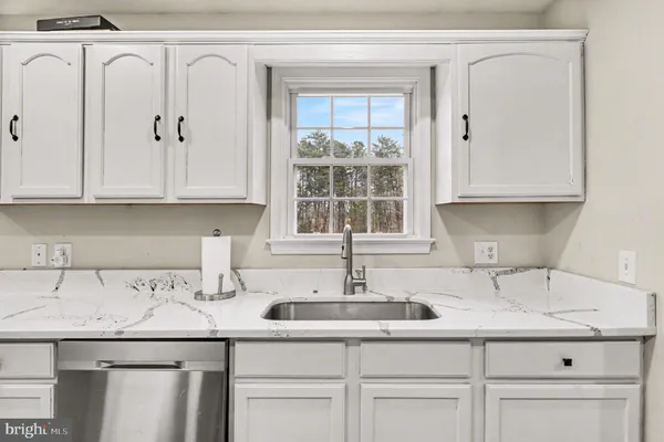 $369,900 | 2225 Partlow Road, Beaverdam, VA 23015