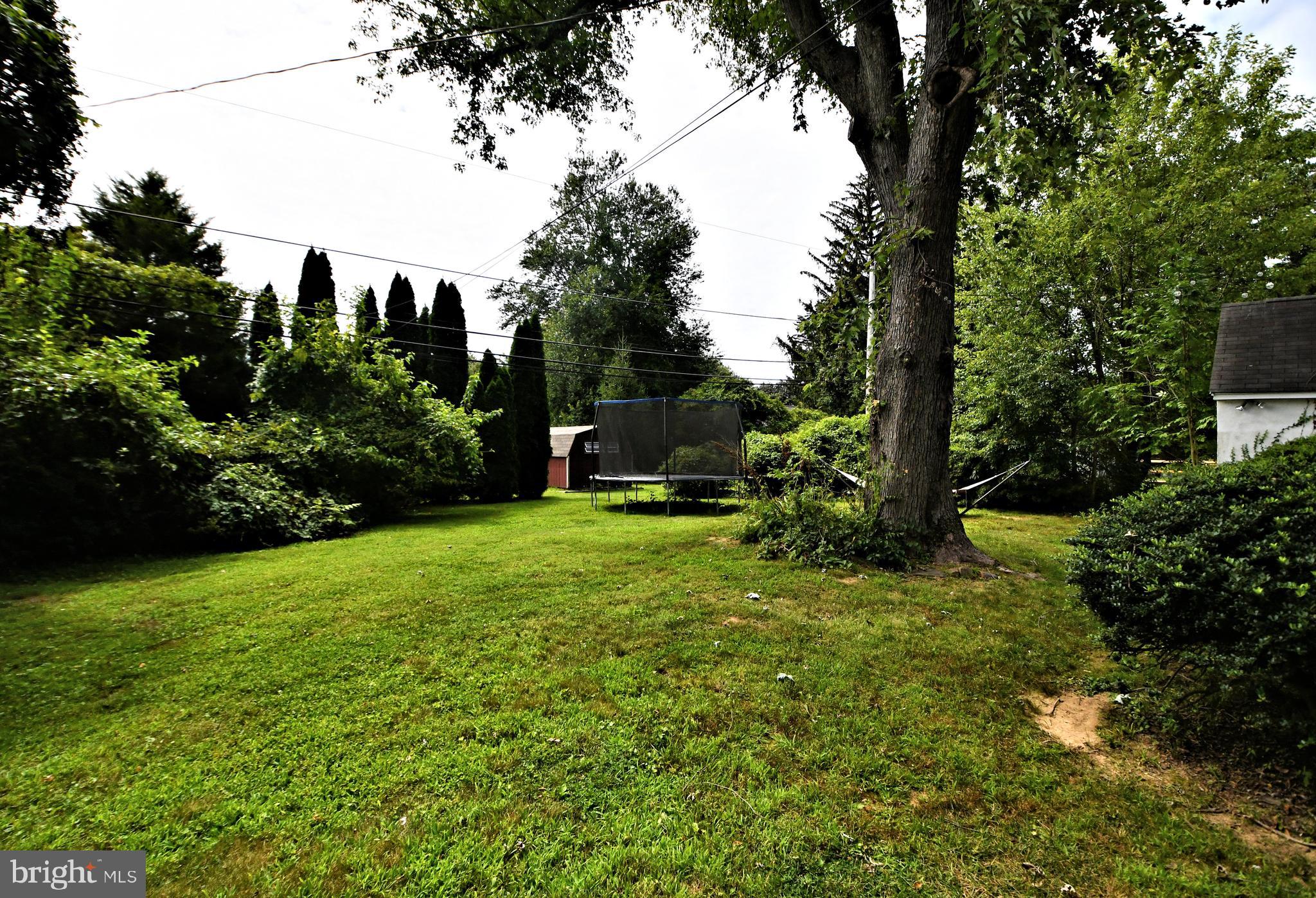 980 Byberry Road Huntingdon Valley, PA 19006 - Photo 30 of 32 Backyard