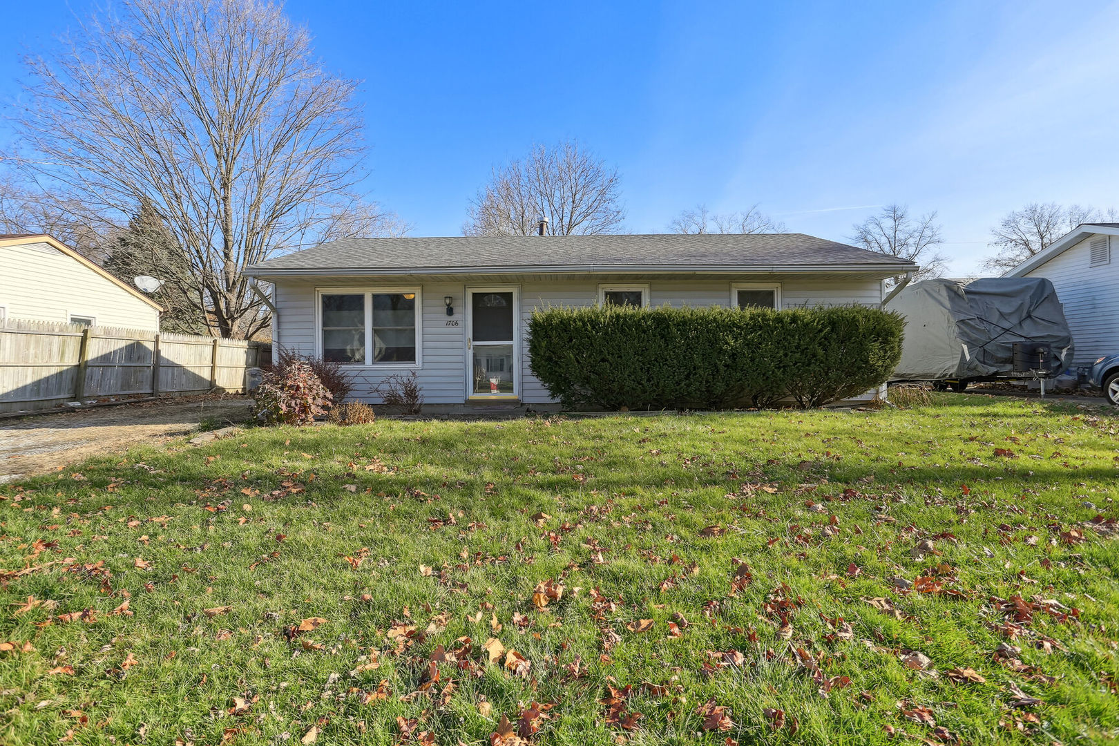 1706 Parkside Terrace Champaign, IL 61821 - Photo 1 of 25 Gallery Image 1