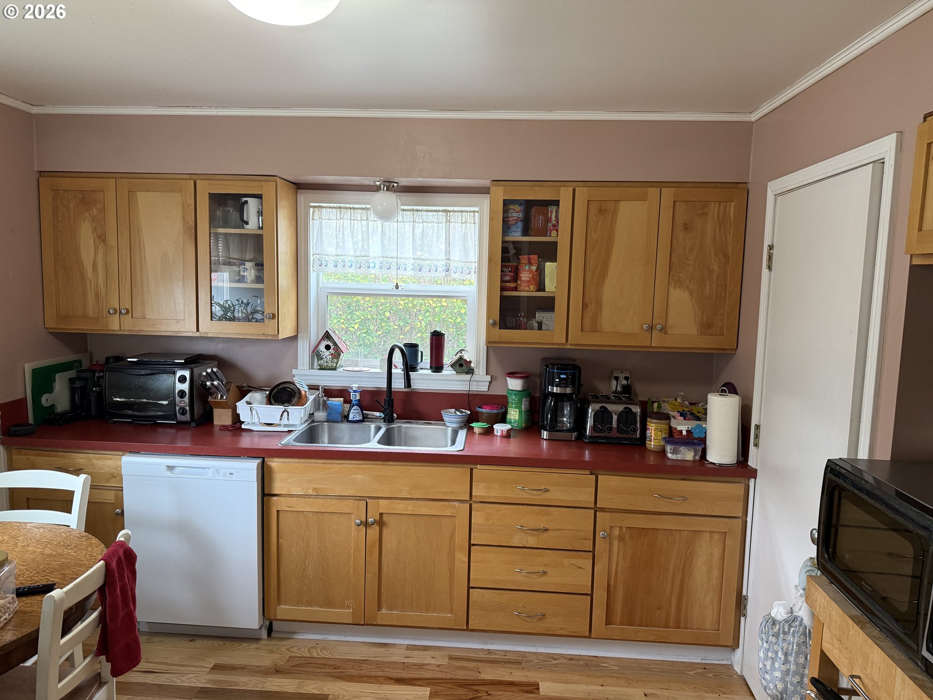 1021 4th Avenue Seaside, OR 97138 - Photo 3 of 6 Kitchen