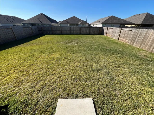 $2,200 | 5324 Gabby Pass, Bryan, TX 77807