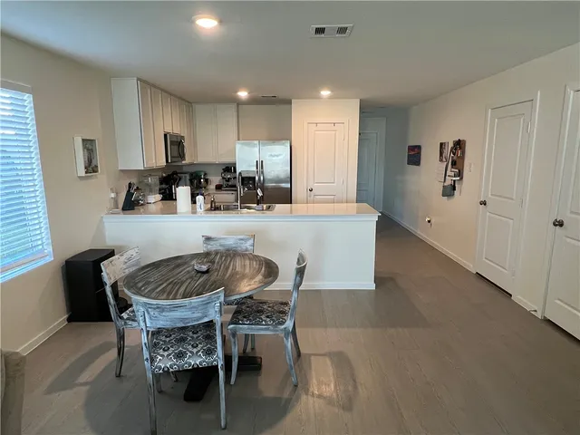 $2,200 | 5324 Gabby Pass, Bryan, TX 77807