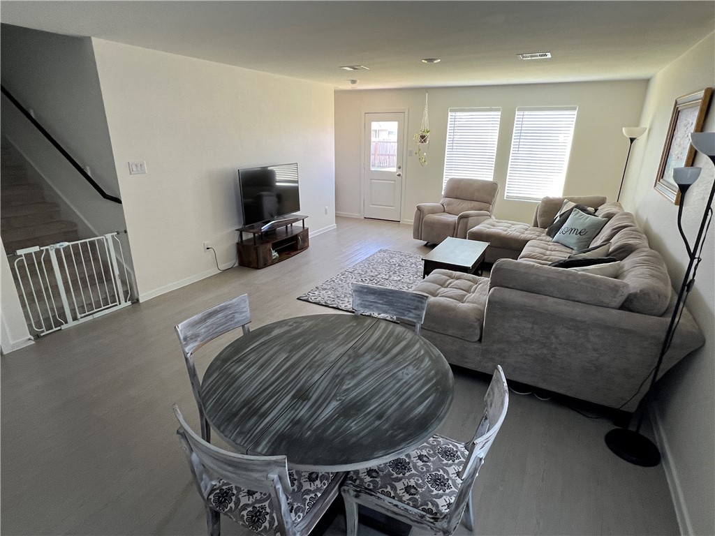 5324 Gabby Pass Bryan, TX 77807 - Photo 5 of 28