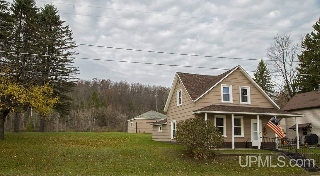 W4664 Main Street Vulcan, MI 49892 - Photo 2 of 12