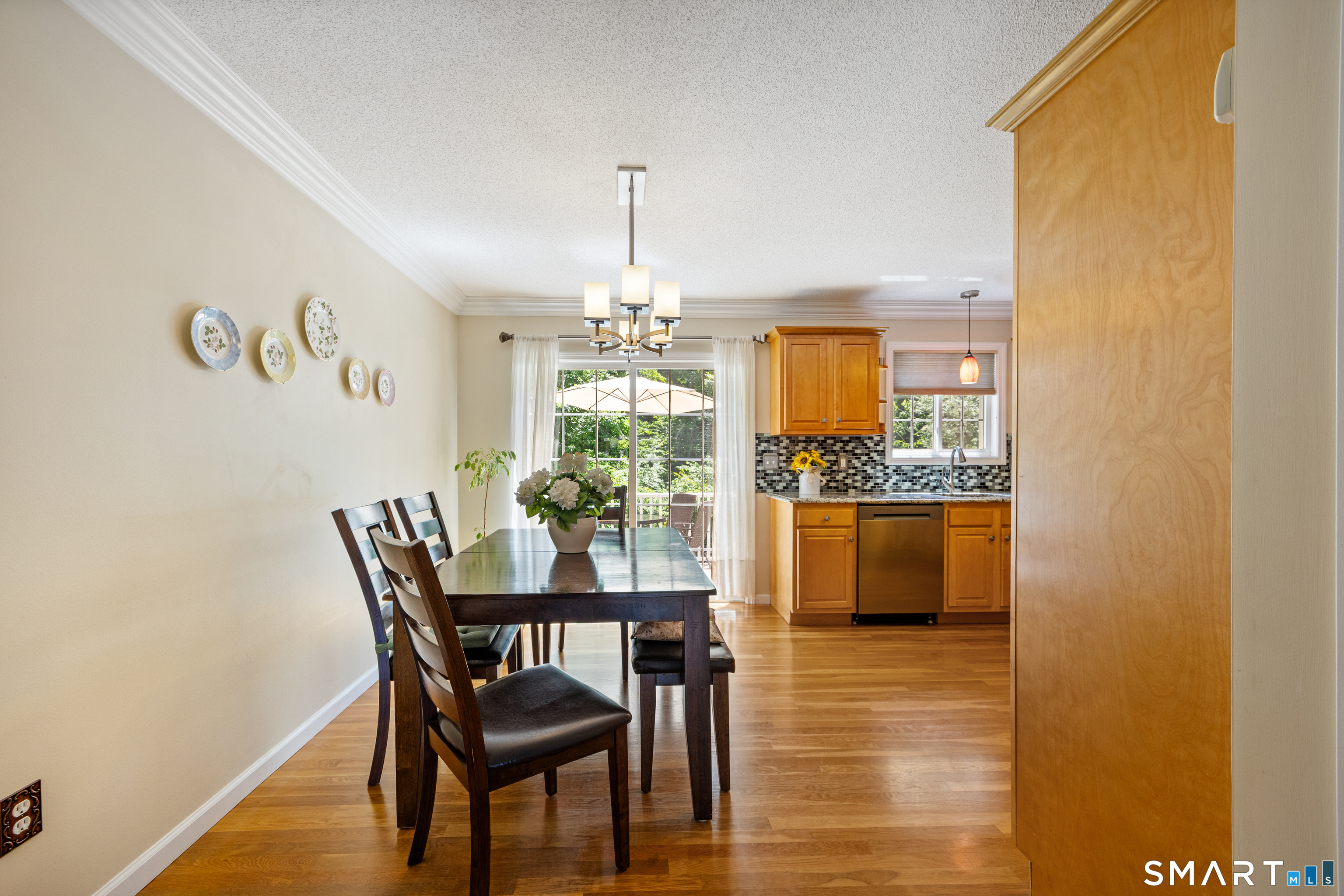 119 Taft Pointe, Unit 3 Waterbury, CT 06708 - Photo 8 of 29 Dining area