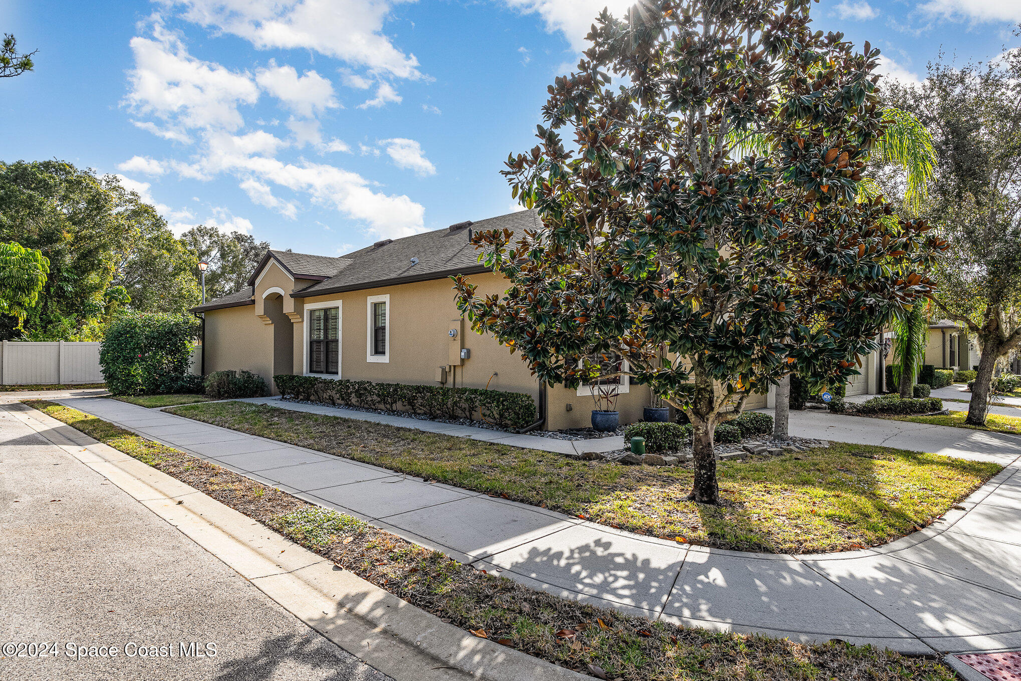 202 Midori Way West Melbourne, FL 32904 - Photo 2 of 26 026_dsc07574-edit_751