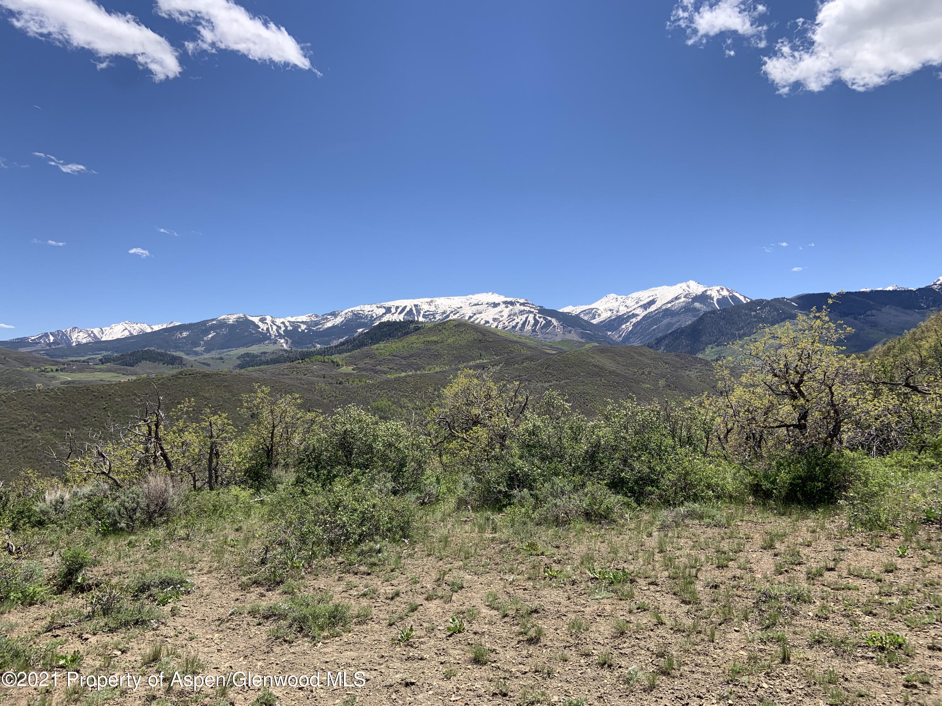 Main-ViewtoSnowmass