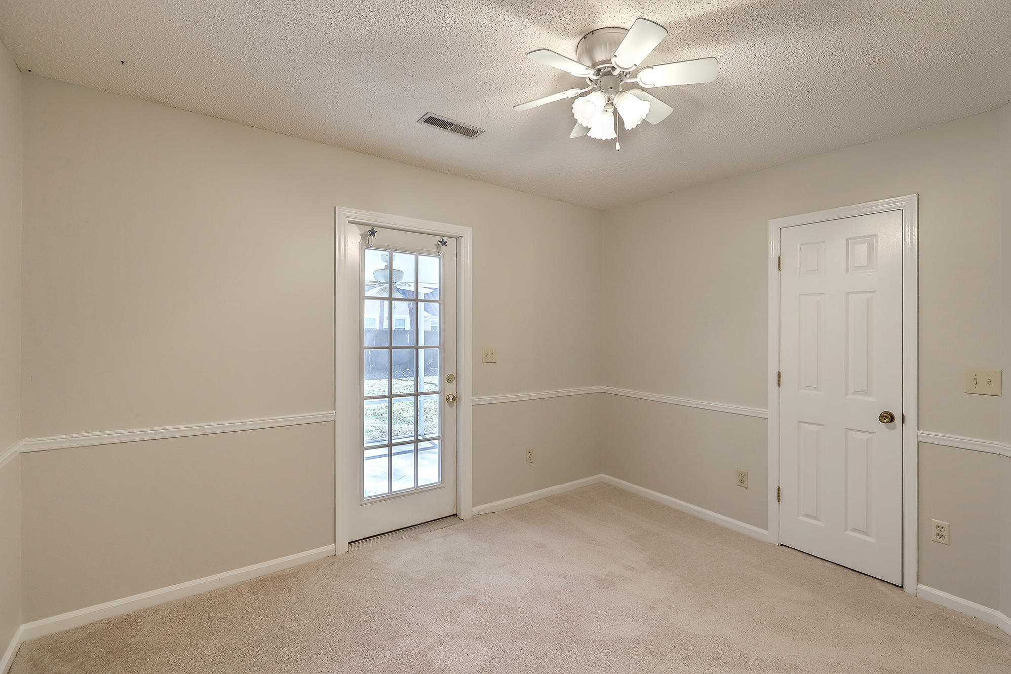 421 Hamlet Road Summerville, SC 29485 - Photo 14 of 31 IMG_5150_1_2
