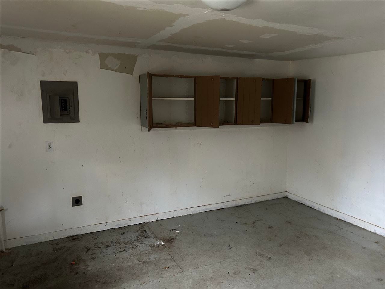 813 Birch Street Perry, OK 73077 - Photo 10 of 13 Gallery Image 10
