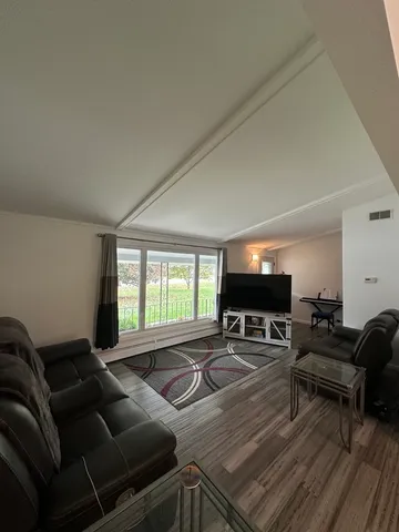 $375,000 | 2315 Nan Street, Aurora, IL 60502