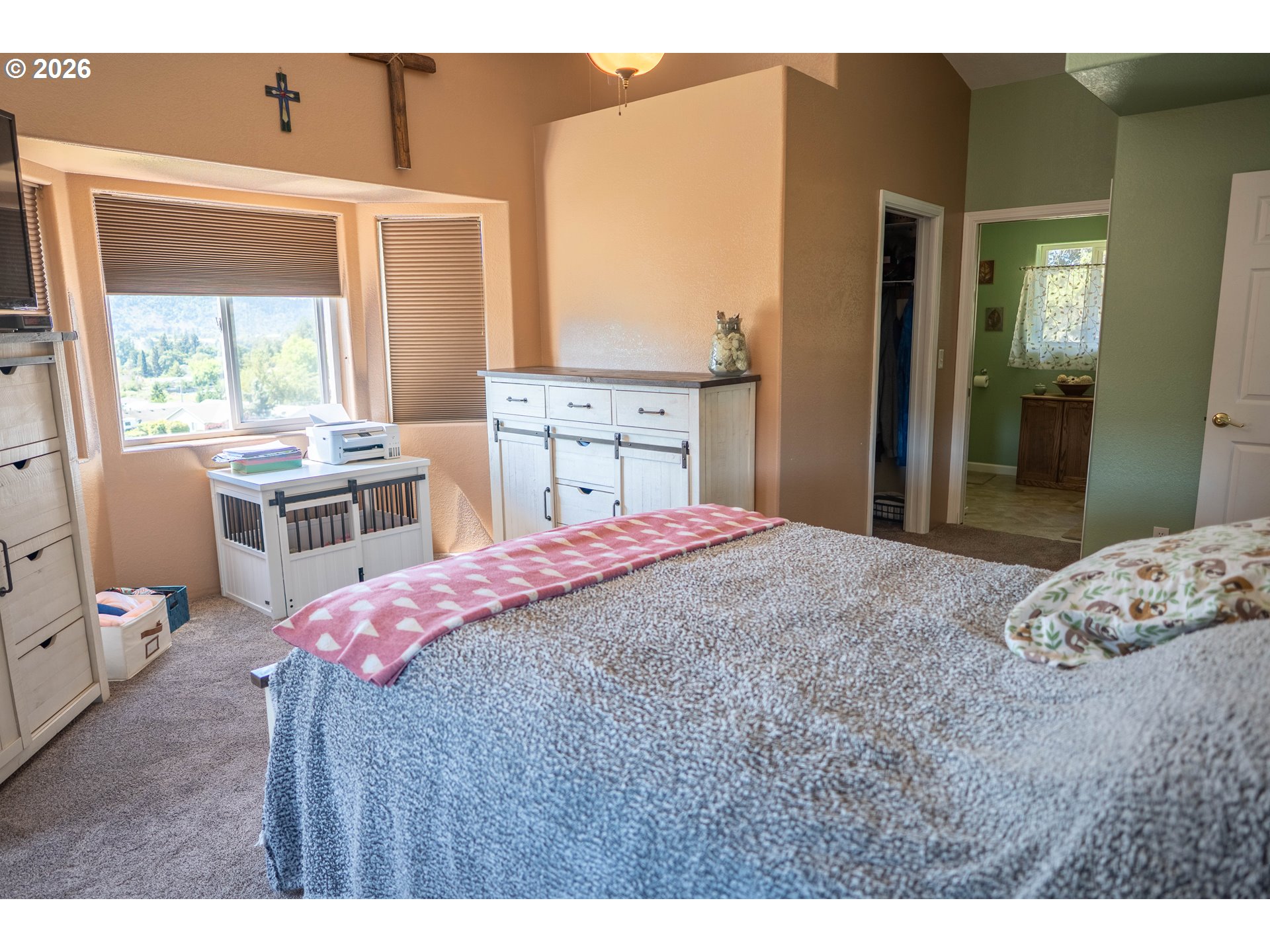 445 Rolling Hills Road Roseburg, OR 97471 - Photo 15 of 48 Bedroom, Primary