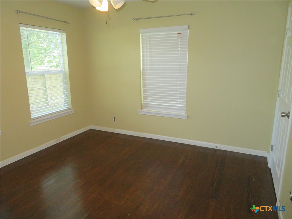 301 Colorado Street Edna, TX 77957 - Photo 12 of 42 Gallery Image 12