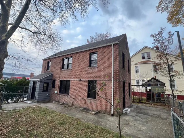 $785,000 | 4118 Hill Avenue | Wakefield